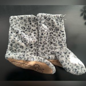 Women’s Bootie Slippers